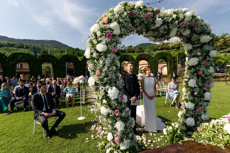 Un arco a forma di cuore