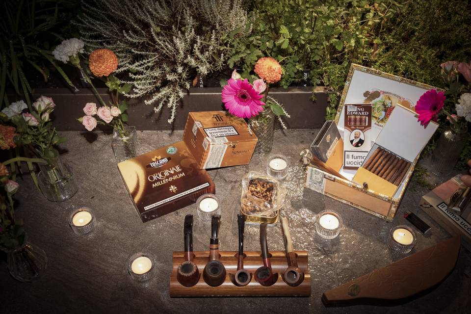 Cigar bar