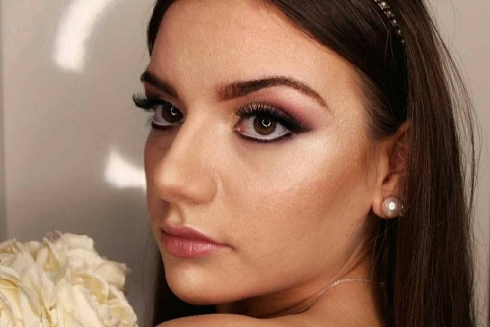 Una sposa raffinata e attraent