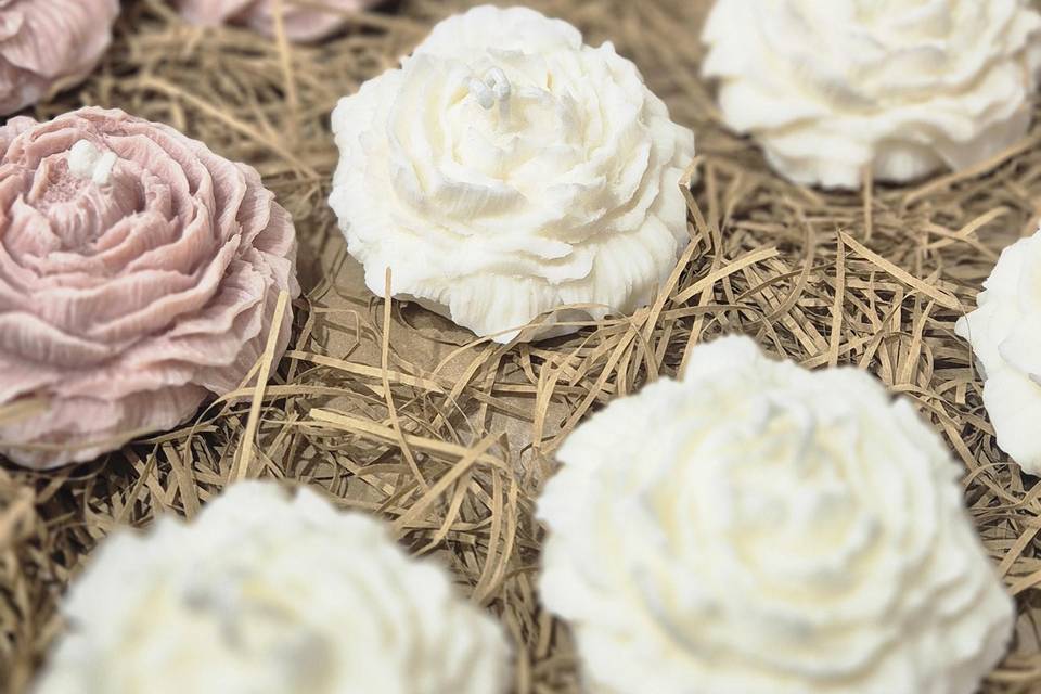 Candele peonie profumate