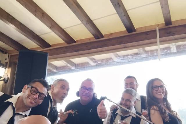 4 Col Matto Live Band