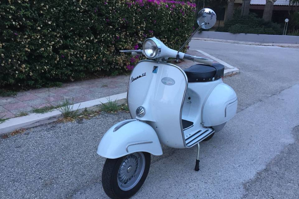 Bruni cars Vespa GS 160