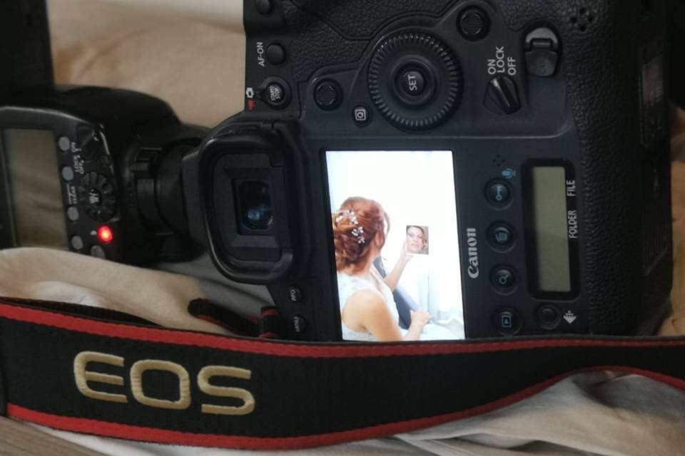 Foto alla foto della sposa