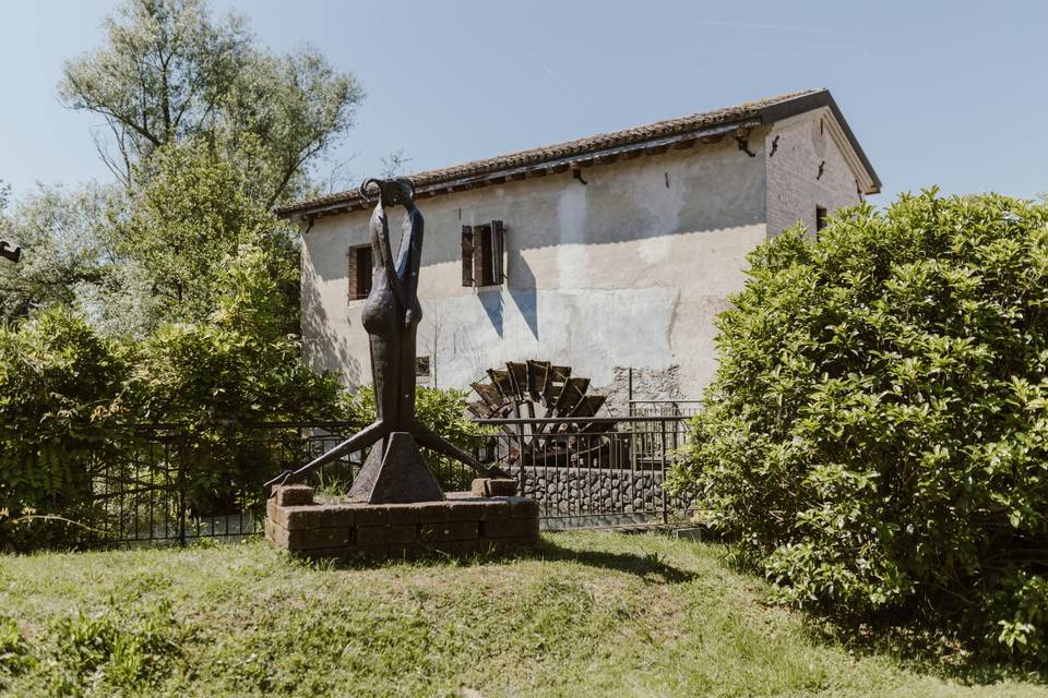La Statua degli Innamorati
