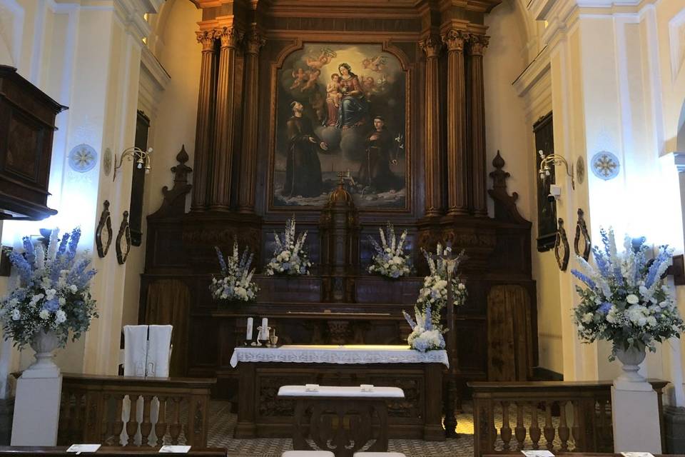 Interno chiesa Cappuccini