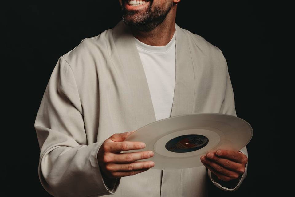 Vinile 6