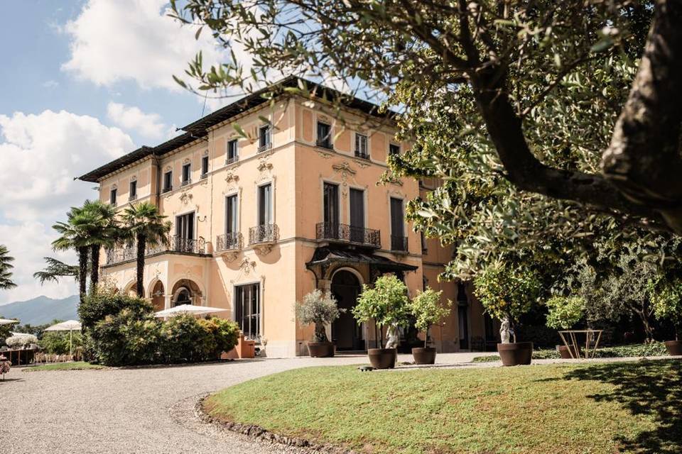 Villa Esengrini Montalbano