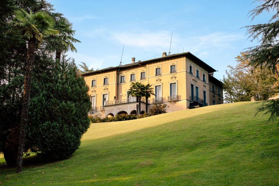 Villa Esengrini Montalbano