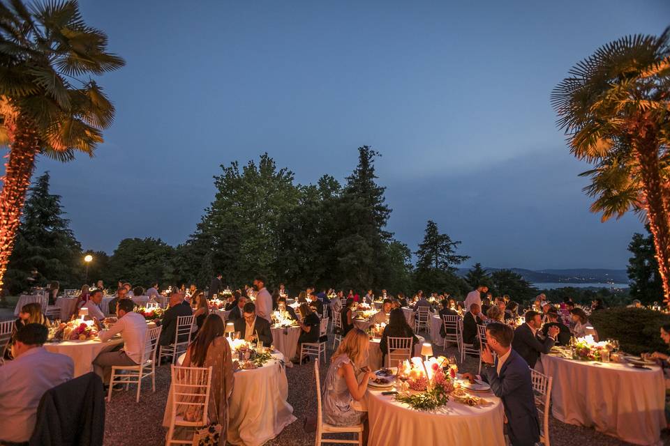 Cena con vista lago