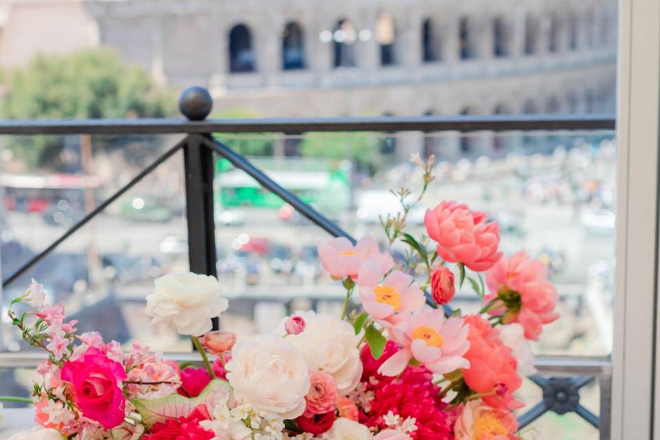 TAVOLO CON VISTA COLOSSEO