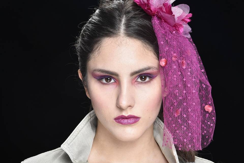 Make-up extra