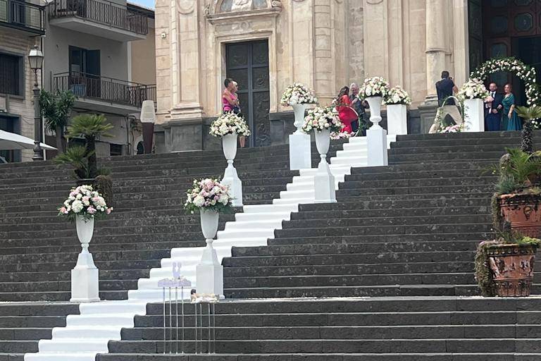 Allestimento esterno chiesa