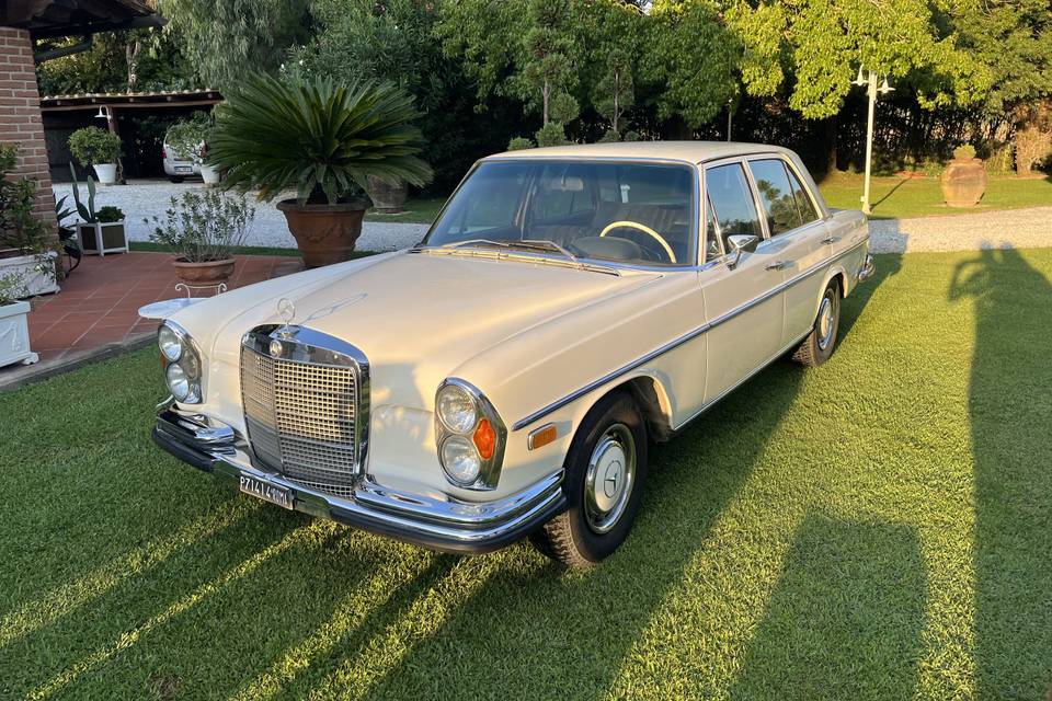 Mercedes w108