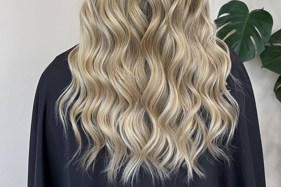Blonde balayage