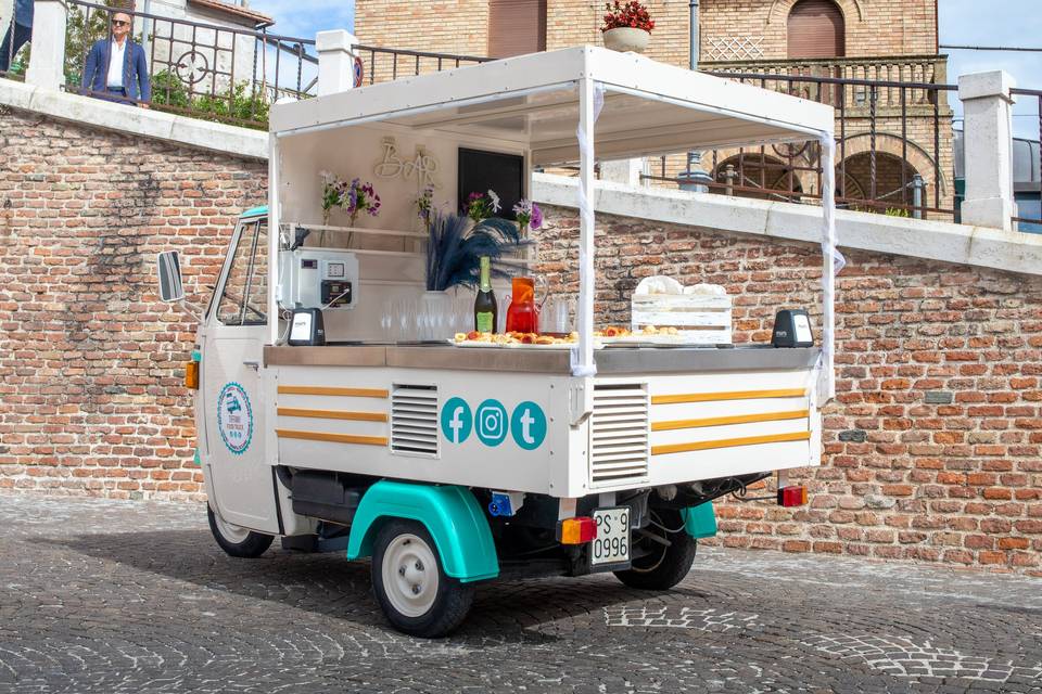 Apetto Tiffany Food Truck