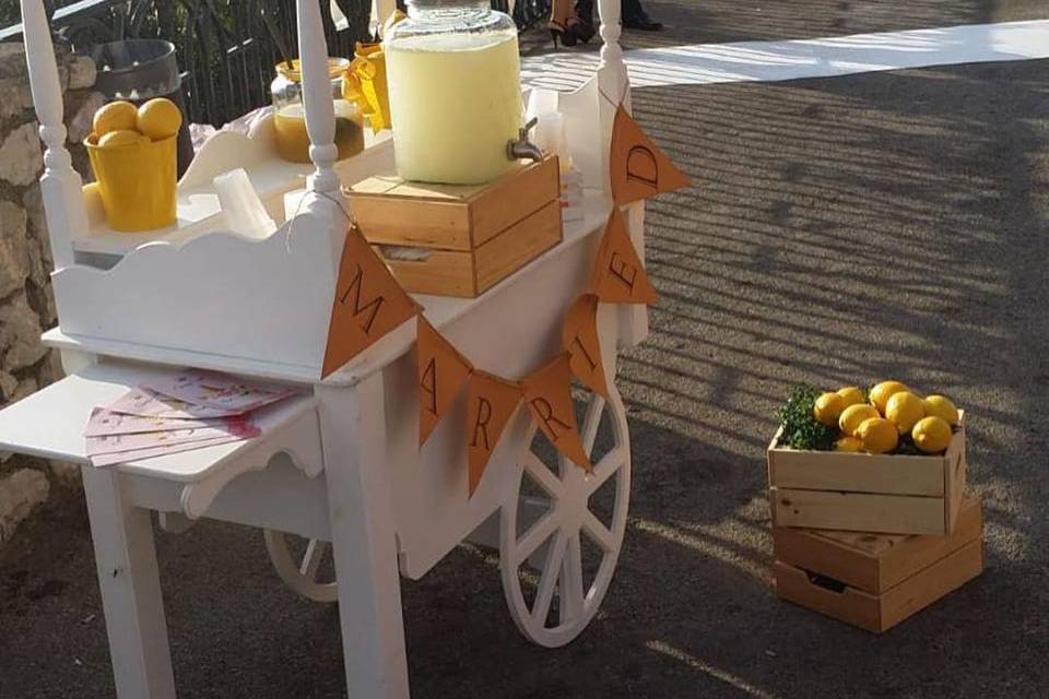 Lemon cart