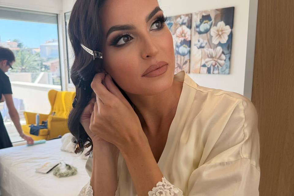 Makeup glam