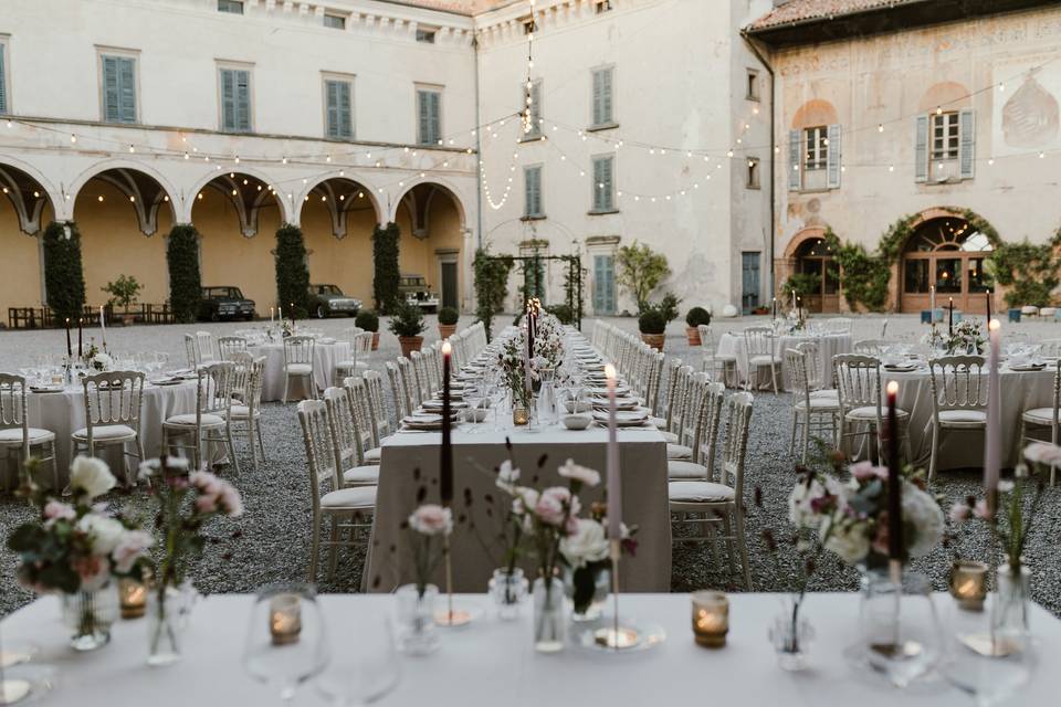 Cena in corte