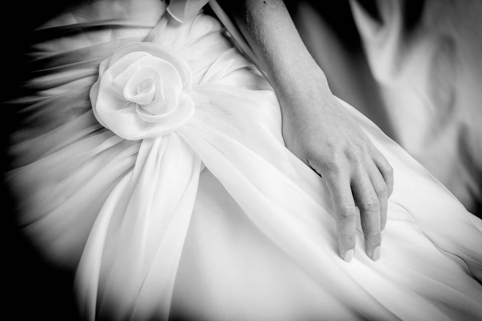 La sposa si prepara dettaglio