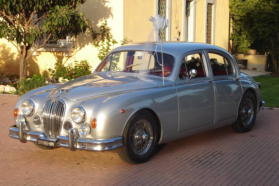 Jaguar MK II