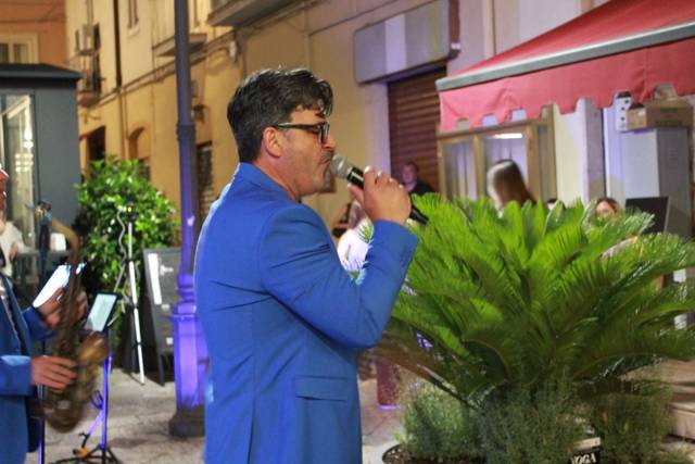 Follia swing