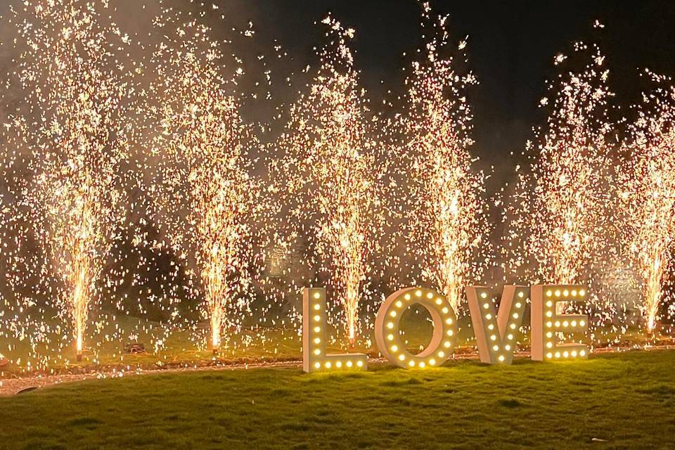 Fontane+Love