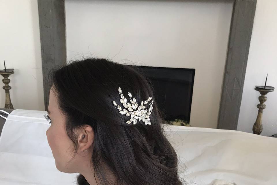 Hairdresser and make up