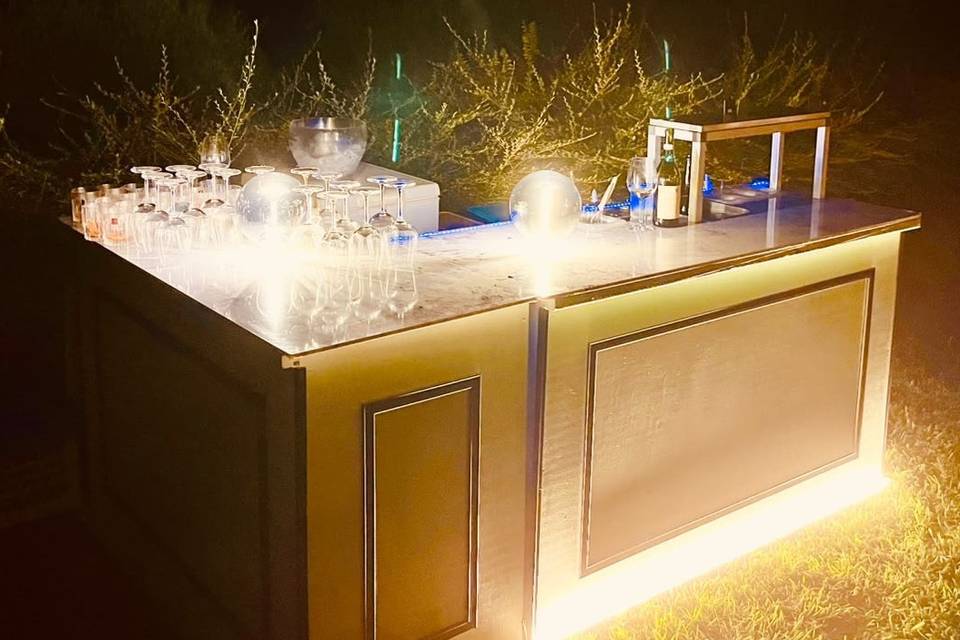Cocktail corner