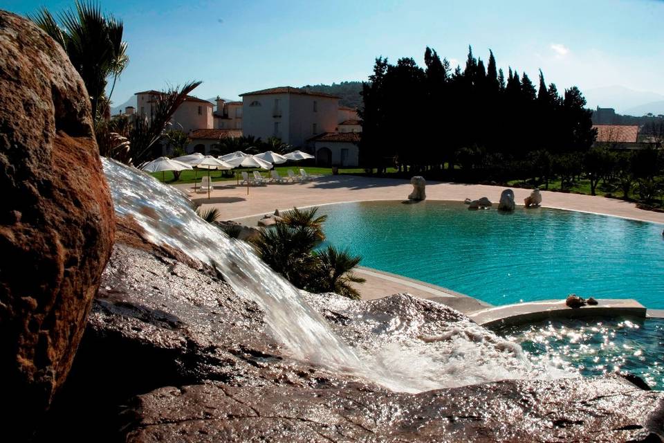 Aperitivo in Piscina