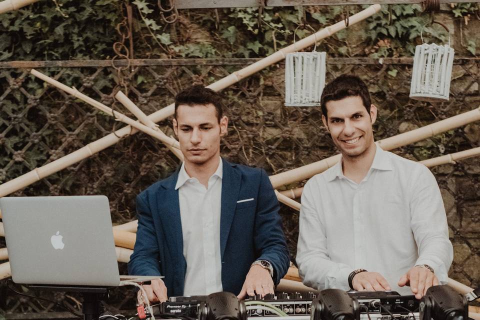 DJ Rimo - Outfit