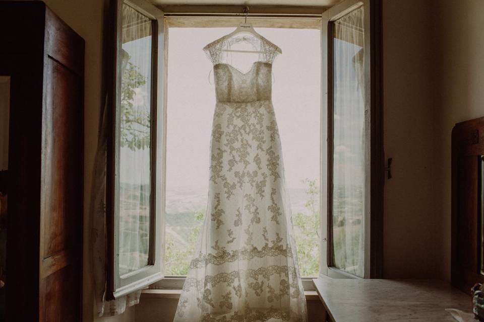 Wedding dress