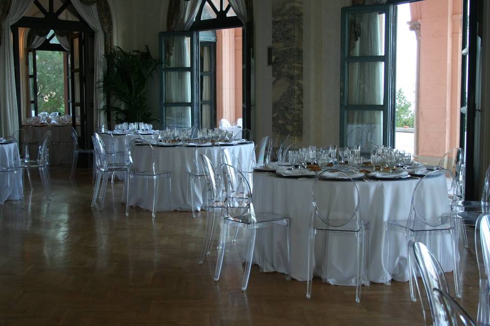 Tavoli e sedie 2