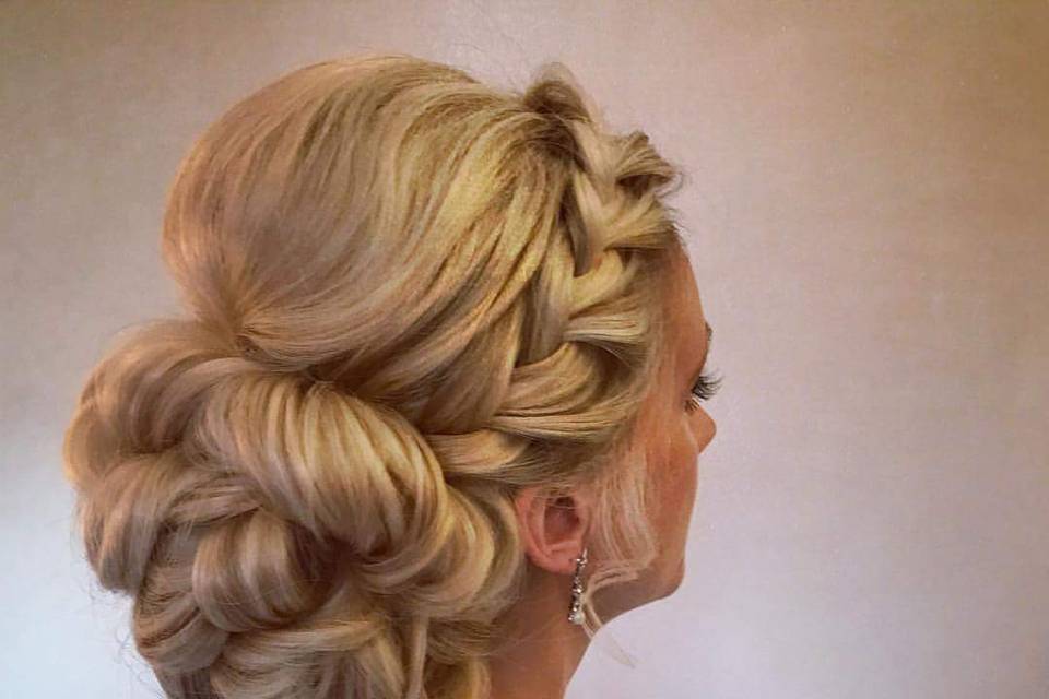 Wedding Hairstylist