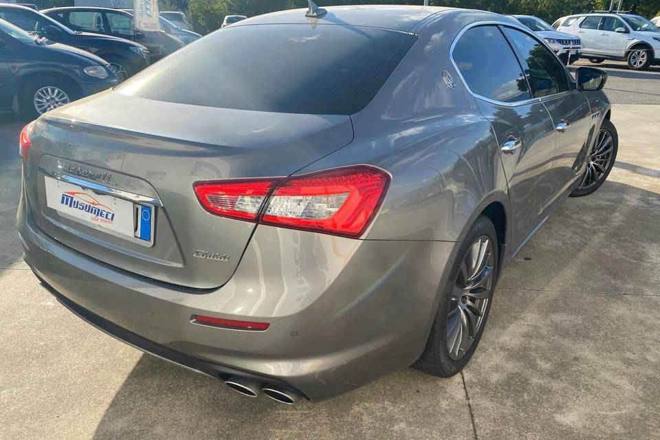 Maserati ghibli