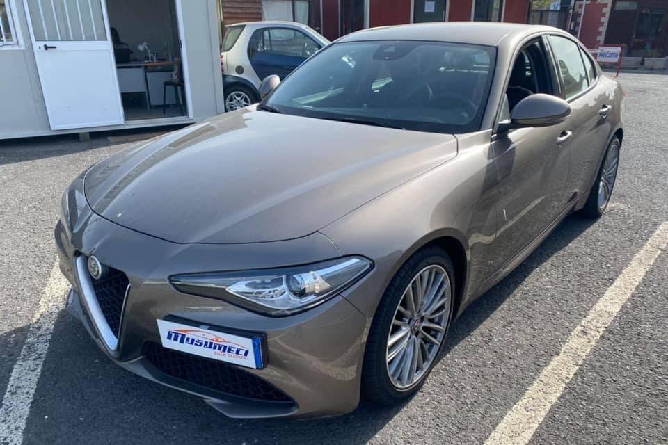 Alfa romeo giulia