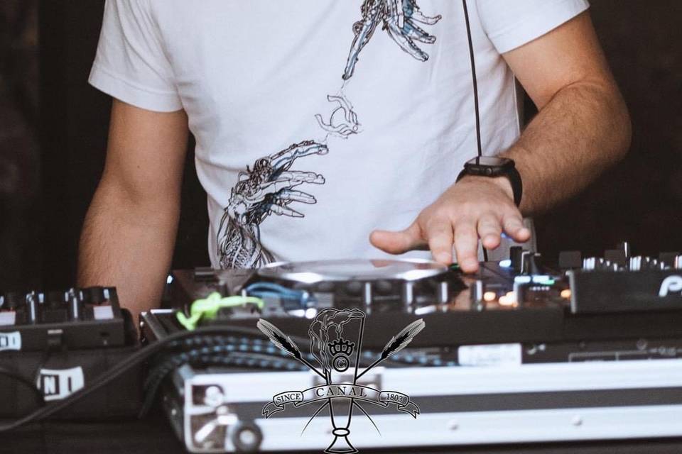 Dj Set