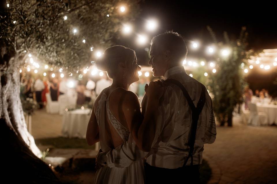 Matrimonio con tanti amici