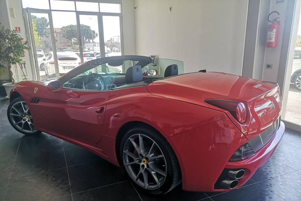 Ferrari California