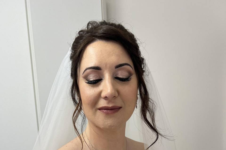 Bride total look