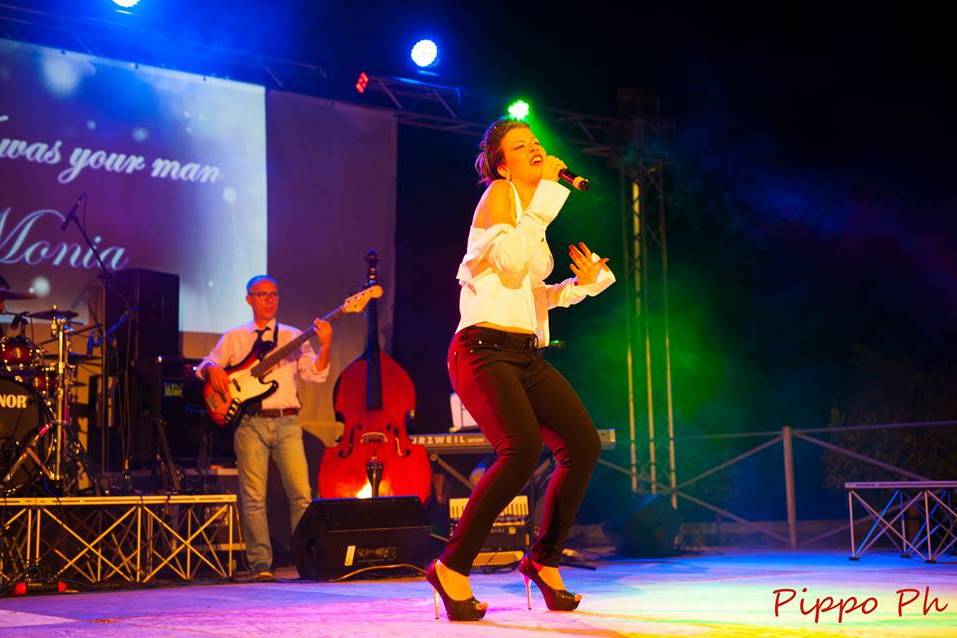 Monia Grassa - live - music