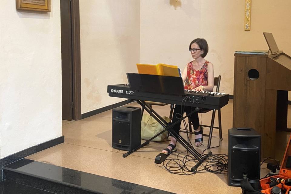 Piano solo