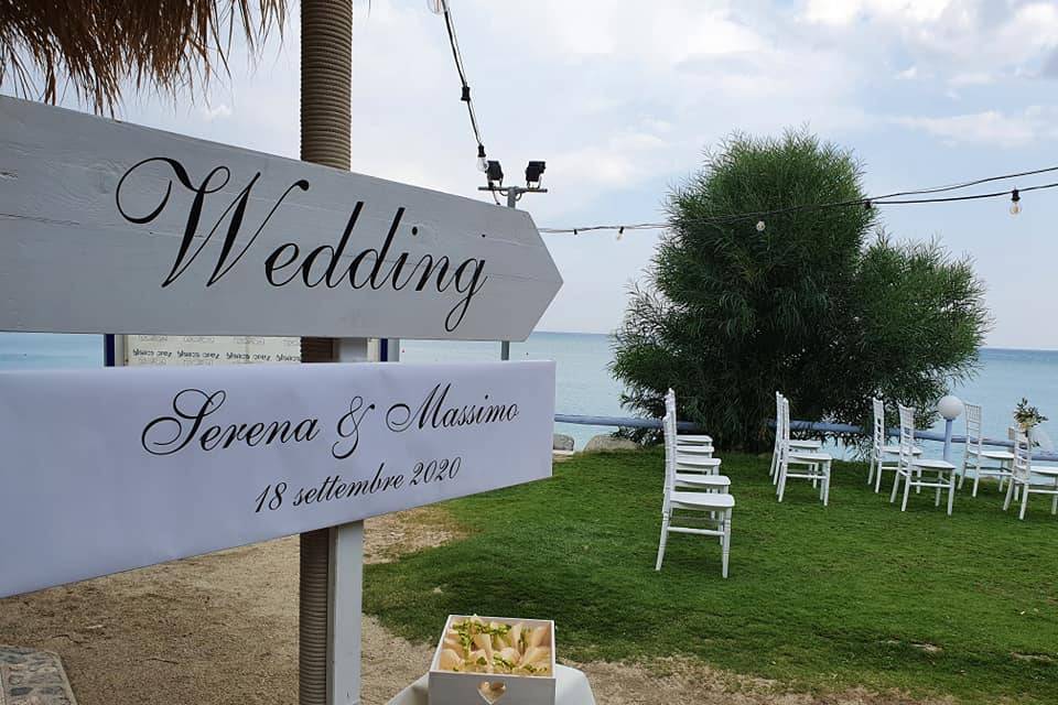 Wedding gazebo sul prato